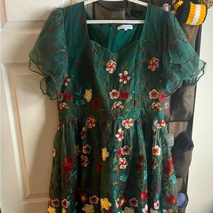 Size XL Ivy City dress! Asking $80!